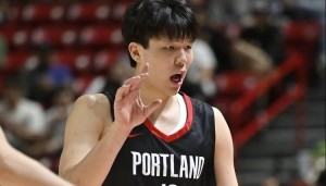 鲍仁君：河村勇辉打球有灵气 但杨瀚森整体天赋高了不止一个量级